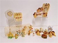 Figurines: Lefton, Enesco, Shelf