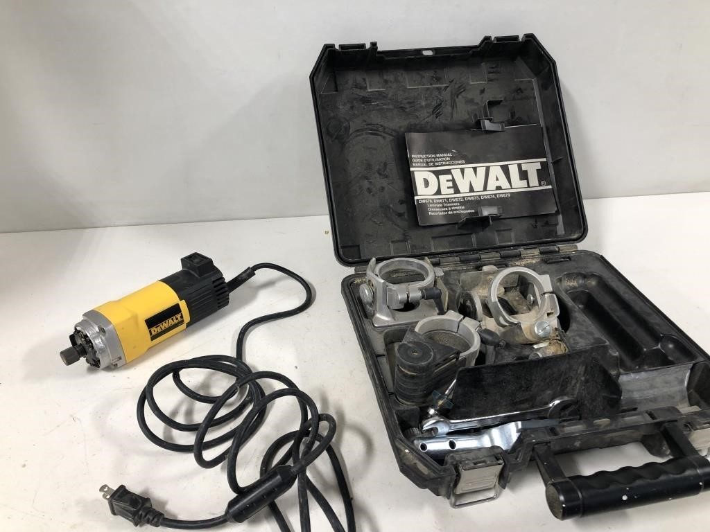 DEWALT TRIM ROUTER