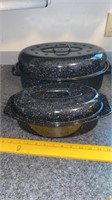 2 Graniteware Roast Pans