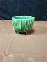 McCoy pottery bowl with feet approx 4 inches tall