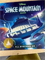 DISNEY SPACE MOUNTIAN GAME *NEW*