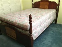 Full Bed with Mattress & Box Spring 56 x 79 x 46