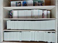 large lot of baseball cards