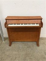 Vintage Casspinette Children’s Toy Piano with
