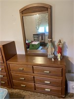 4 PIECE BEDROOM SET - DRESSERS AND NIGHT STANDS