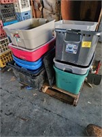 PALLET OF TOTES