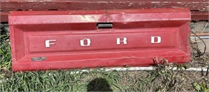 Ford tailgate