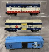 2 American Flyer 982, 983 & 985 Boxcars