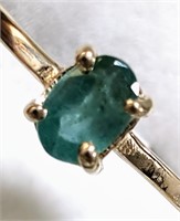$1800 10K  Emerald(0.5ct) Ring (~weight 1.5g)