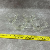4 Glass Punch Cups