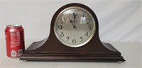 Ridgeway Mantal Clock.  Battery Operated