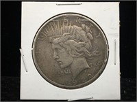 1922-D  Peace Silver Dollar in Flip