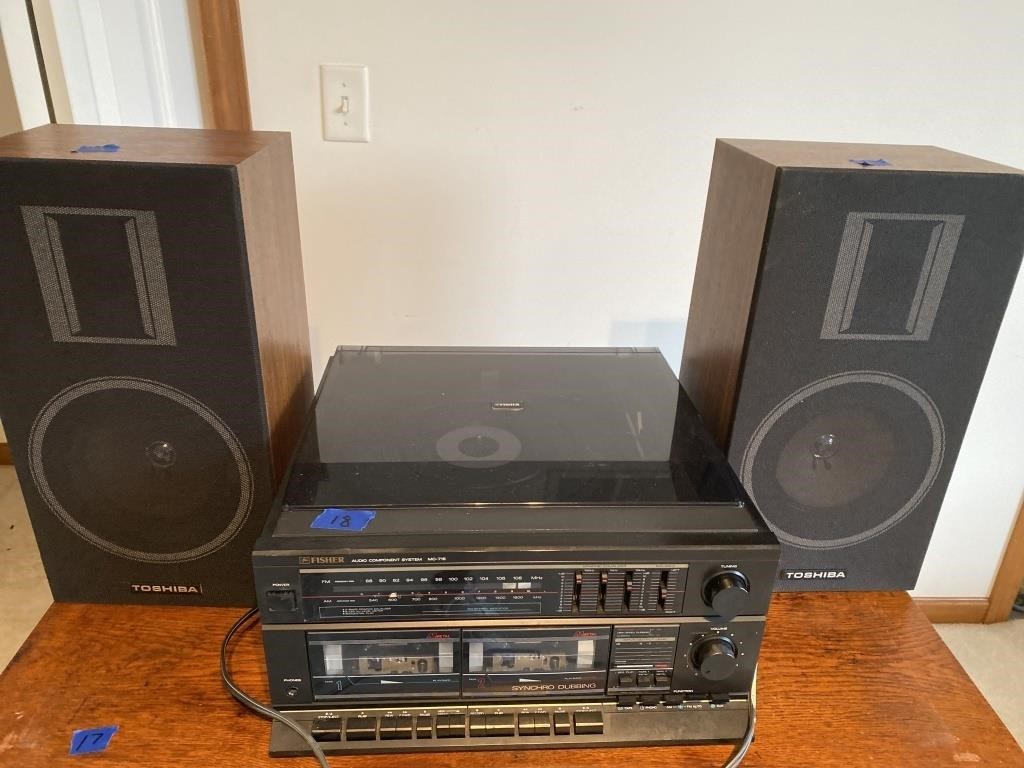 Fisher stereo with Toshiba speakers