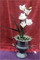 9W×10T Decorative Iron Pot with Arrangement (27")