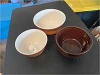 Vtg Pyrex and Ceramic Bowls