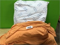 Fresh & Cool Standard Pillows with Pillowcases