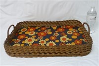 Mid Century Wicker Tray w Flower Design