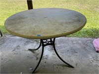 42'' Round Patio Table
