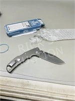new-Cold Steel clip point lockblade knife
