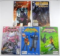 (5) DC COMICS FEATURING BATMAN/BATWOMAN