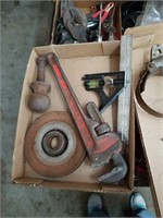 Pipe wrench, square and bumper ball