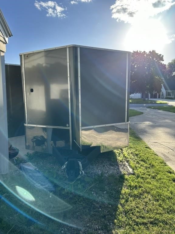 2019 H&H v-nose Enclosed Trailer