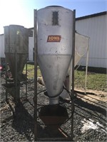Iowa portable mill co hrmm grain hopper