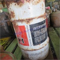 IH HY-TRAIN FLUID 30 GAL BARREL