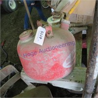 RED METAL GAS CAN