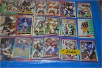 NFL - 54 COLLECTOR  FOOTBALL CARDS