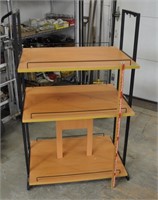 Commercial 3 tier shelf display, 32x24x50.5