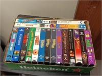 LOT OF 18 VHS TAPES