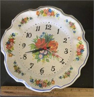 KITCHEN/DINING ROOM WALL CLOCK-BATTERY/UNKNOWN