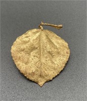 Mid Century Goldtone Leaf Brooch/Pin