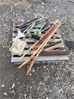 POST HOLE DIGGER, BROOM HEADS, HAMMER HEADS, MISC