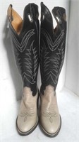 Size 5.5 AA cowboy boots