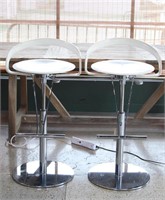 PAIR OF FASEM BARSTOOLS IN WHITE LEATHER