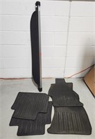 2016 Subaru Crosstrek Cargo Cover & Floor Mats