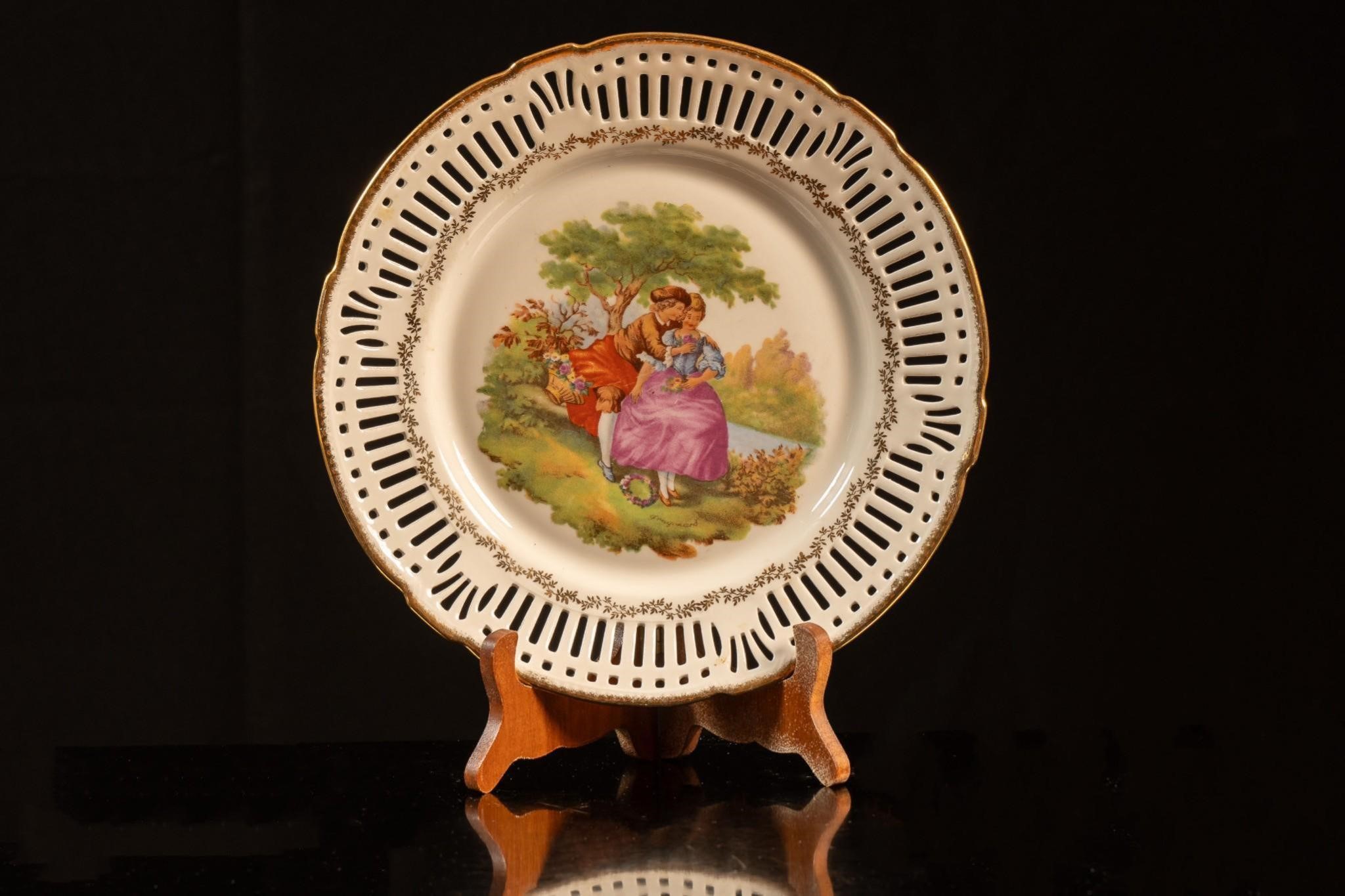 Vintage Schwarzenhammer Decorative Plate