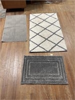 Assorted rugs
Light and dark gray, color