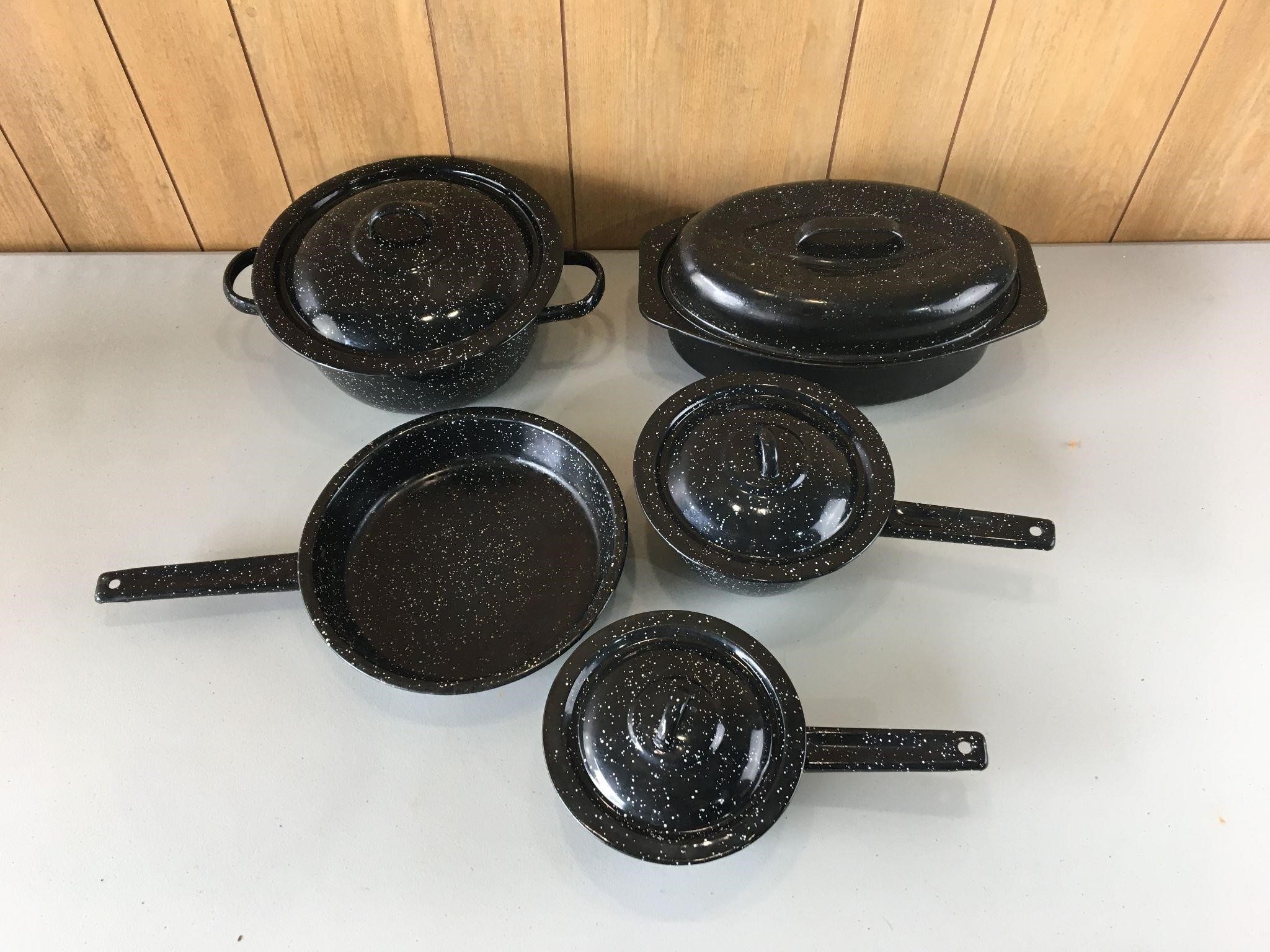 Black Camp Cookware