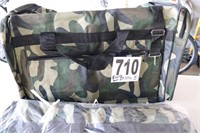 (5) Camo Duffle Bags (New)(G1)