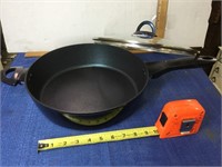 12 inch skillet (excellent condition)
