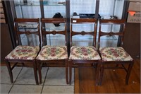 Lot of 4 Vintage Wood Dining Room Chairs
