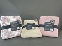 3 Prima Luxe Berkshire Oversized Throws