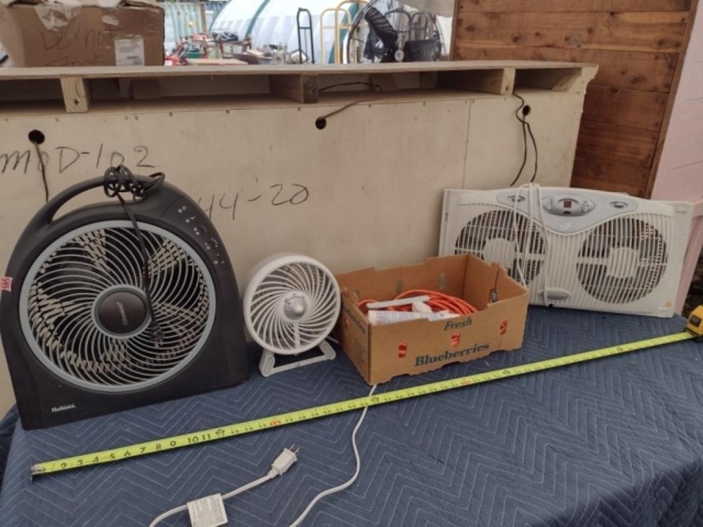 3 Fans & Extention Cord