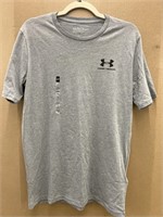 SIZE SMALL UNDER ARMOUR MENâ€™S SHIRT