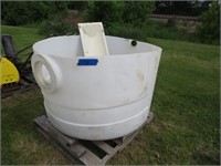 Poly Tank Used as bin for Scrape Metal Small
