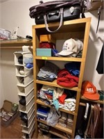 Contents of shelves, shoe rack and shoes (7.5)