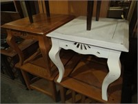 PAIR OF MATCHING WOOD ENDTABLES 1 IS PAINTED